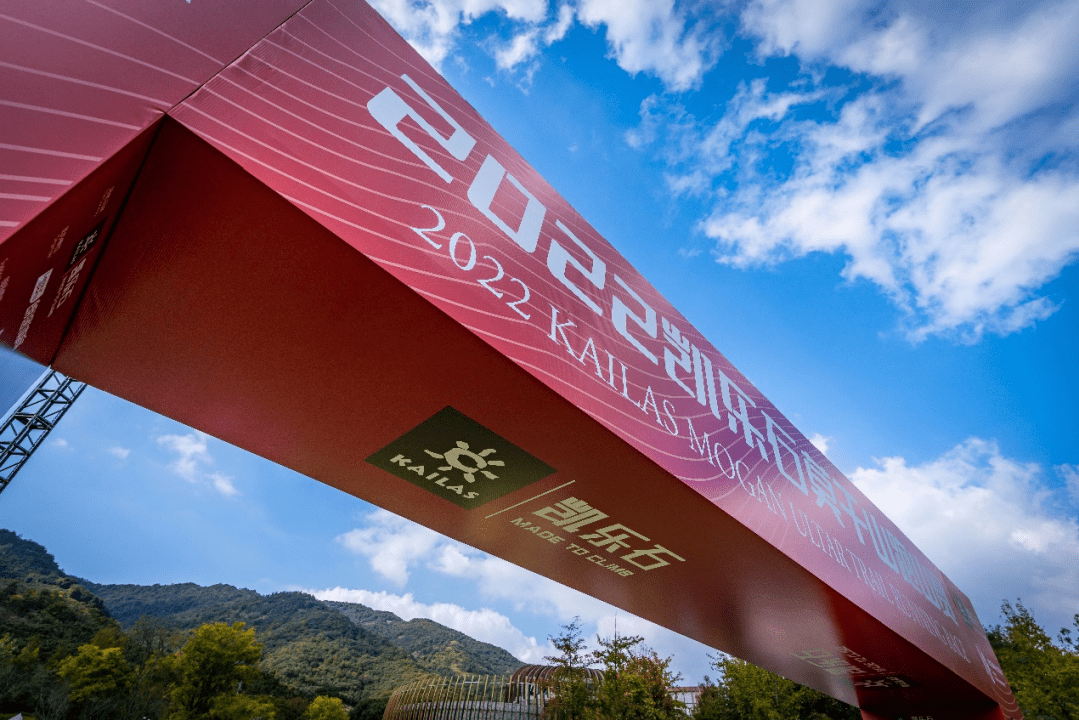 鯊魚(yú)王多變體汽車(chē)智能皮卡后箱蓋 鯊魚(yú)王多變體汽車(chē)智能皮卡后箱蓋