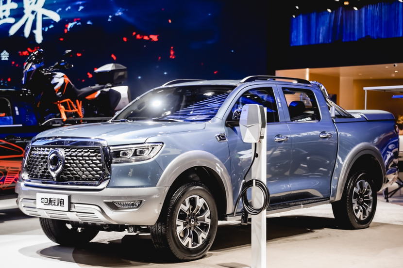 鯊魚王多變體汽車智能皮卡后箱蓋 鯊魚王多變體汽車智能皮卡后箱蓋