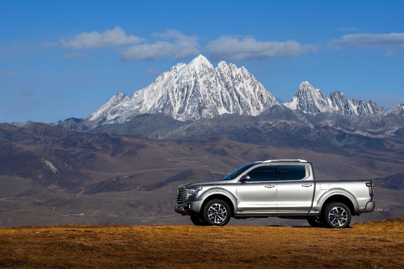 鯊魚王多變體汽車智能皮卡后箱蓋 鯊魚王多變體汽車智能皮卡后箱蓋