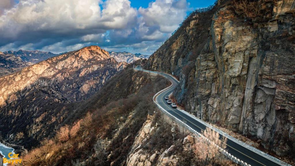 鯊魚王多變體汽車智能皮卡后箱蓋 鯊魚王多變體汽車智能皮卡后箱蓋