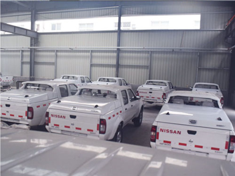 鯊魚(yú)王多變體汽車智能皮卡后箱蓋