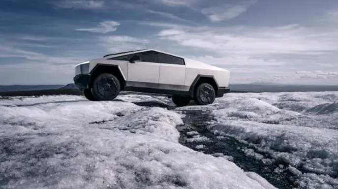 鯊魚王多變體汽車智能皮卡后箱蓋 鯊魚王多變體汽車智能皮卡后箱蓋