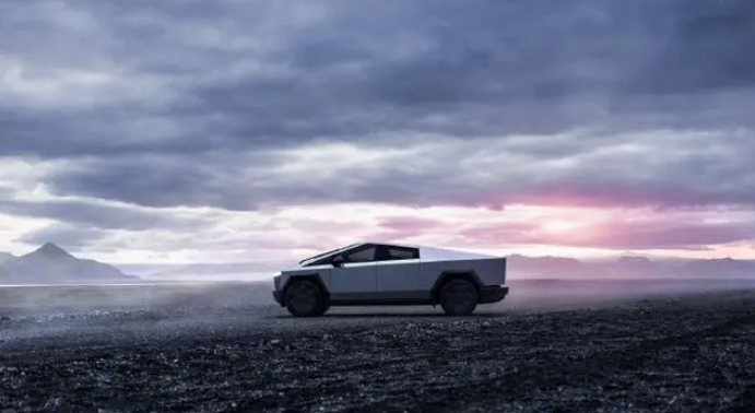 鯊魚王多變體汽車智能皮卡后箱蓋 鯊魚王多變體汽車智能皮卡后箱蓋