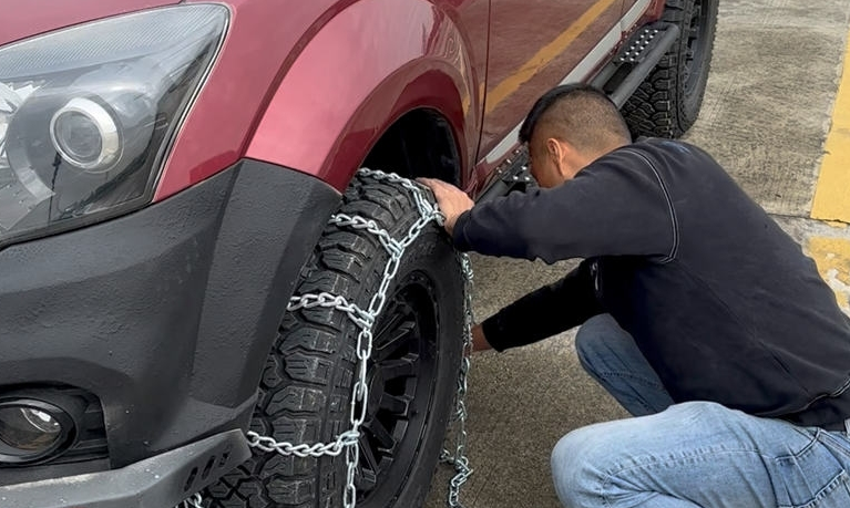 鯊魚王多變體汽車智能皮卡后箱蓋