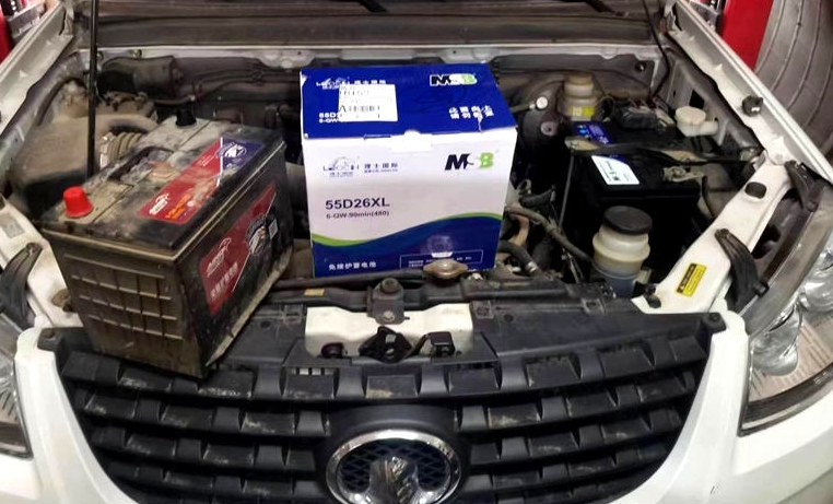 鯊魚王多變體汽車智能皮卡后箱蓋